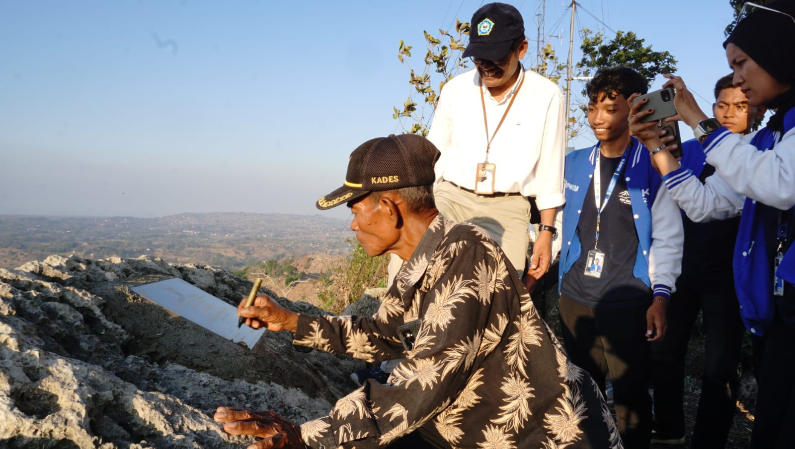 Puncak 517 MDPL Ngerejeng Resmi Dibuka, Unirow Dukung Potensi Wisata Desa